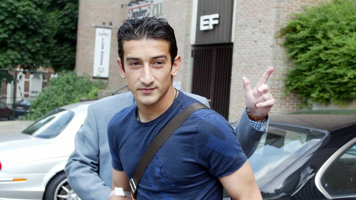 Serhat Akın’a silahlı saldırı