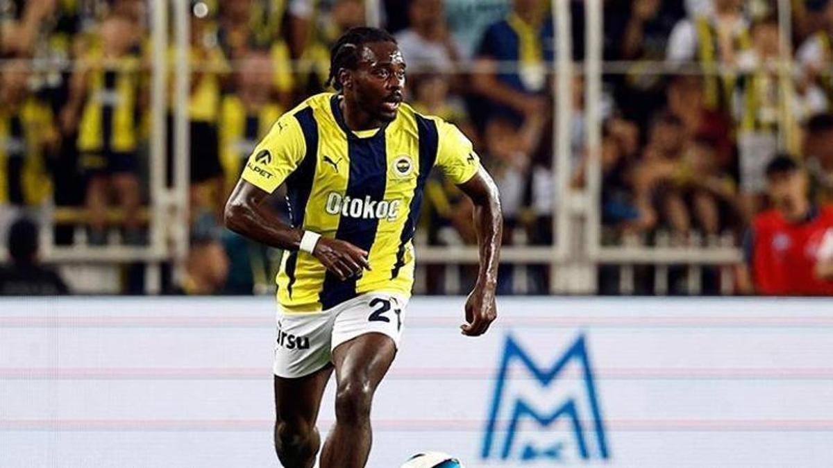 Ya kız arkadaşı ya da Fenerbahçe! Osayi-Samuel bilinmezinde iki seçenek var
