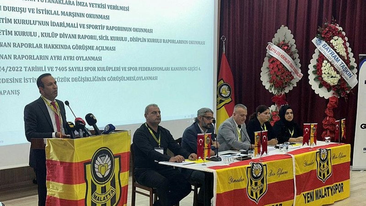 Yeni Malatyaspor kongresinde kavga!